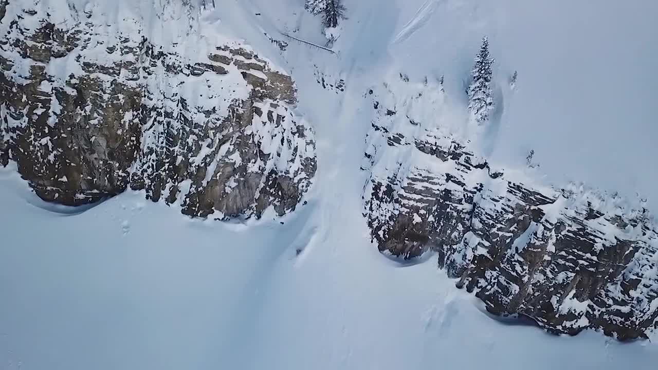 Jackson Hole Massive Air, Backcountry Skiing, Straight lines & Couloirs | O_leeps-14