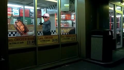 JAY MONEY RUNS INTO HOXEPLENTY