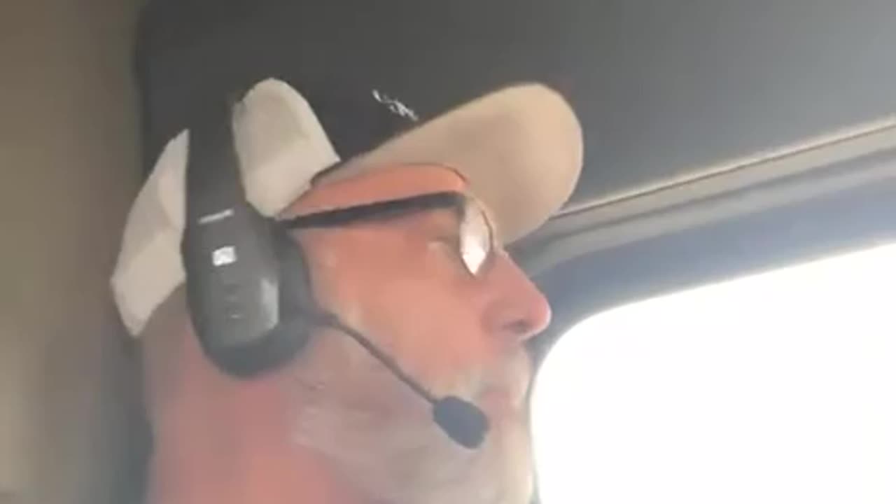 Truck Driver has Message for Libs on Truckers Choosing to Not Deliver to New York