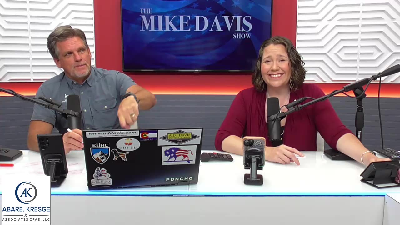 Mike Davis and Producer Amanda discuss violent marine mammals "This Evening."