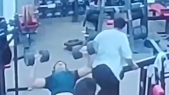 Check out this Gym Fail - Please be considerate