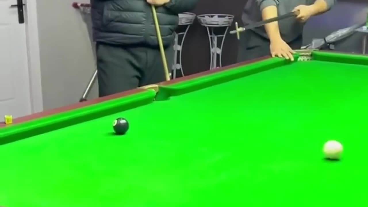 Funny 🤣 video 📸 billiards 🎱 Chinese