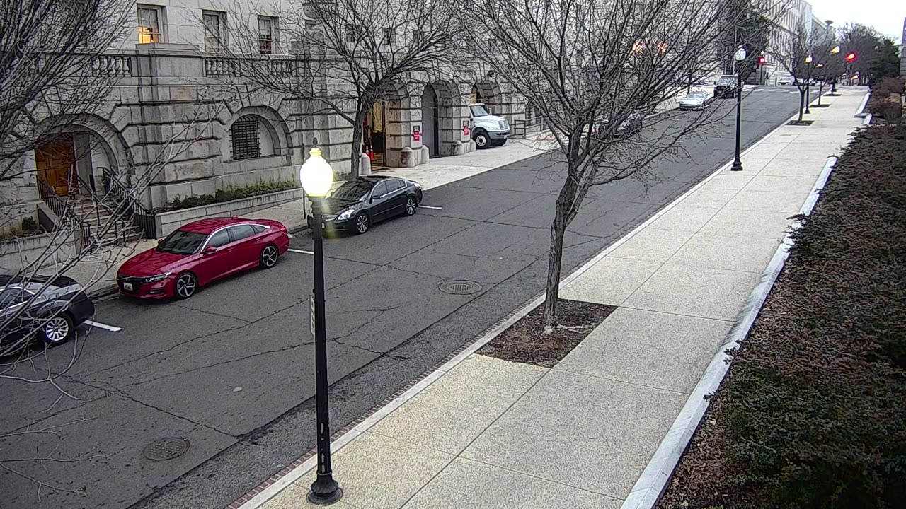 4079QSE00SouthCap-CSE1_2021-01-05_07h38min45s270ms.mp4