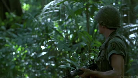 PLATOON - 1986 - BARNES BETRAYED ELIAS SCENE