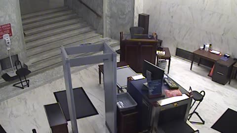 3091RHOBGRLowerIndepAveDoor_2021-01-05_01h40min01s373ms.mp4