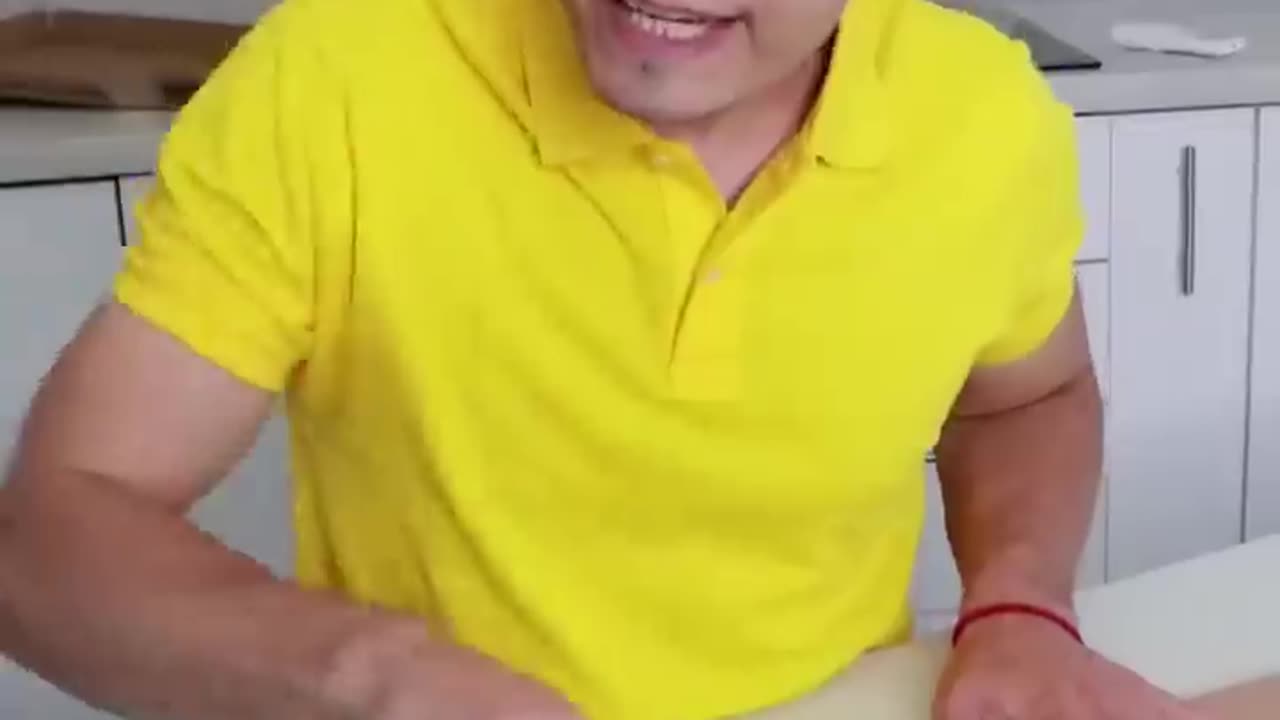 How to cut pizza properly