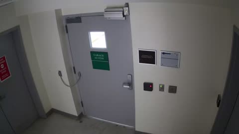 5180CHOBBANorthLobbyStair8_2021-01-05_22h20min03s147ms.mp4