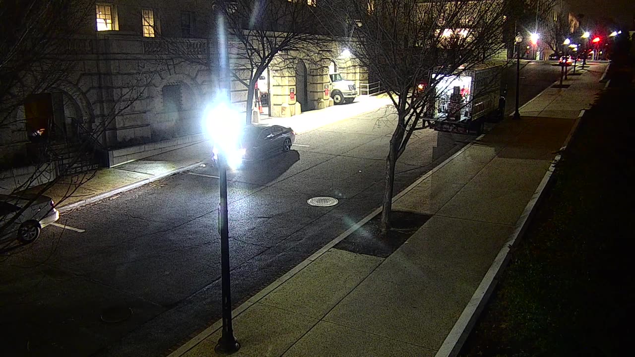 4079QSE00SouthCap-CSE1_2021-01-05_06h02min31s490ms.mp4