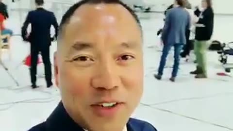 20181005 一小时以后在郭媒体直播 请大家围观三个男人的...