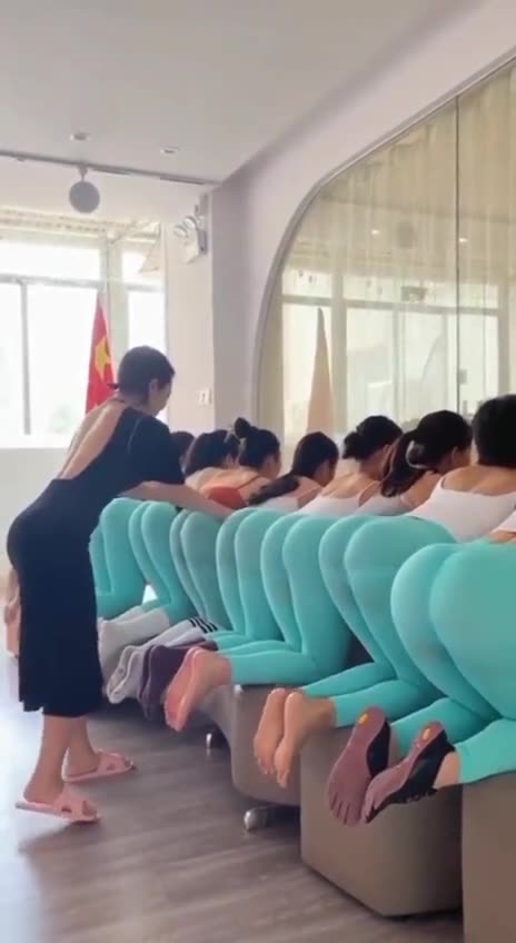 How I met my wife.😁