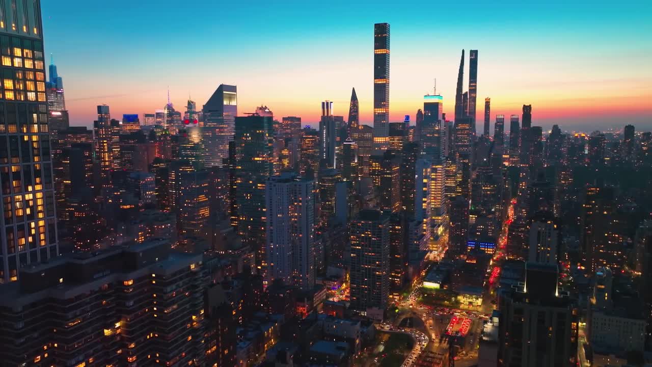 New York in 8K ULTRA HD - Capital of Earth