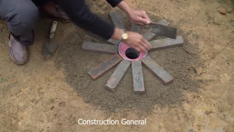 Construction Of Hydroelectricity With The Unit In The Middle Of The Lake