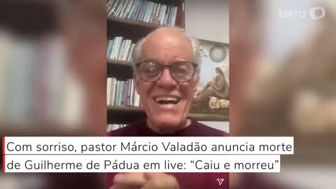 Com sorriso, pastor anuncia morte de Guilherme de Pádua em live: “Caiu e morreu”