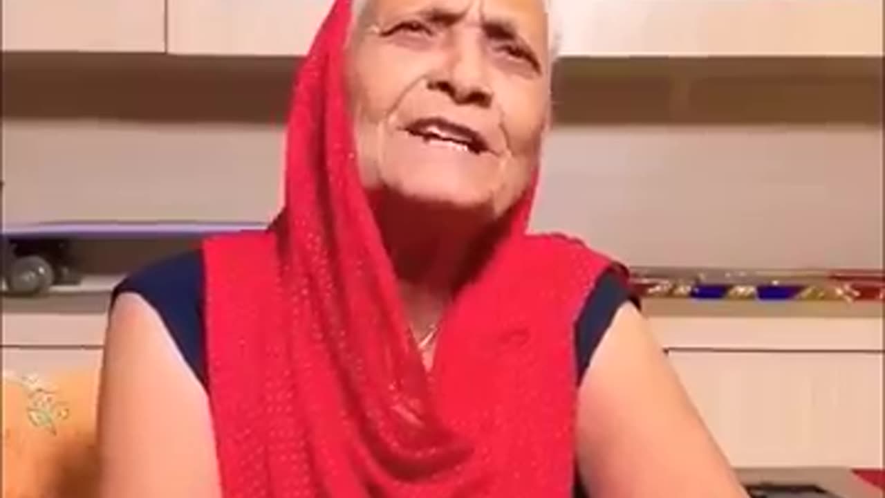 Dadi toh hamesha khel jati hai🤪😔 #shorts #funny #dadi #youtubeshort @bihariladka