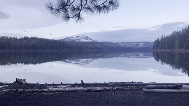 Arriving at Our Trailhead, 3.6 Mile Shoreline Loop – Suttle Lake – Central Oregon – 4K
