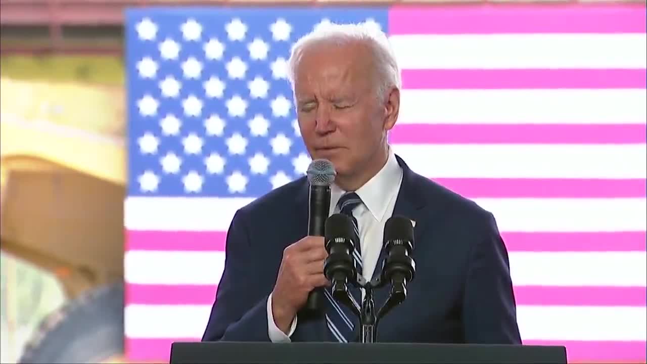 Biden Visits Phoenix & it looks Like the Heat Has Fried His brain even More