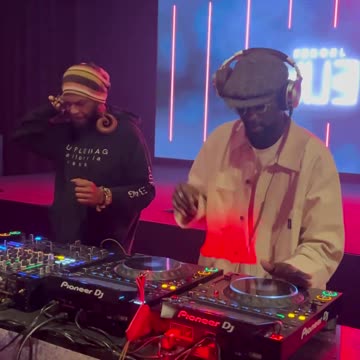 Kapela B2B WITH Osunlade