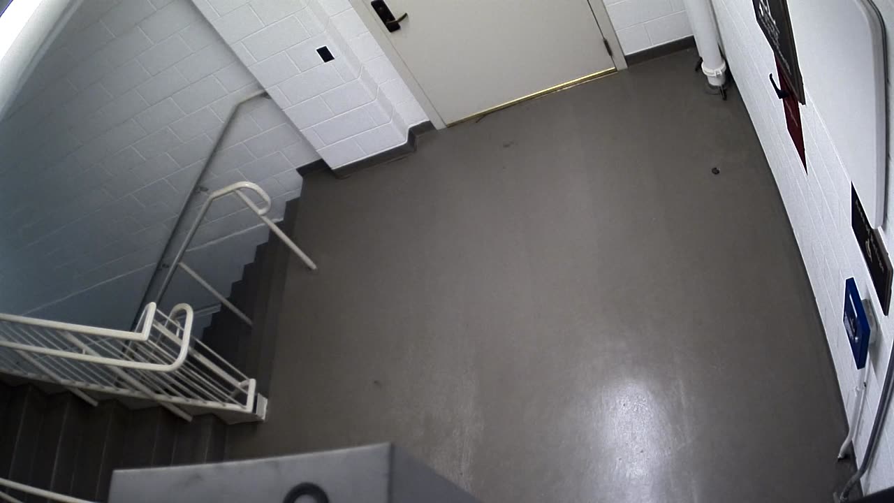 7041CVCLLStair6_2021-01-05_01h40min25s833ms.mp4