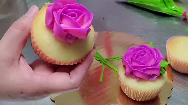 Mini cupcake bouquet