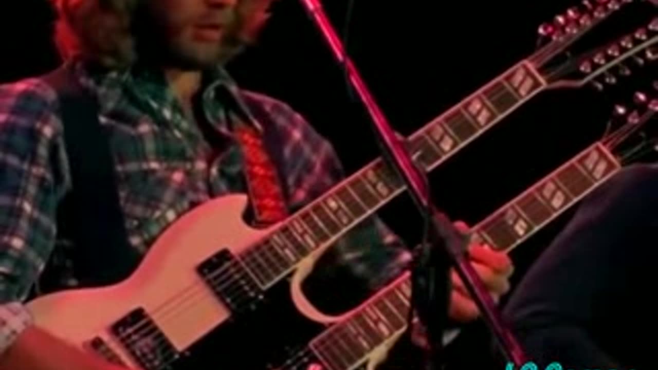 Hotel California-Eagles (LIVE) in HQ 1977