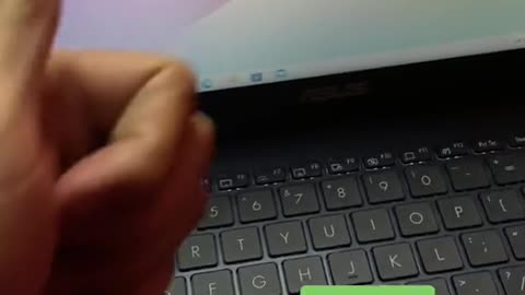 Cara nak bagi keyboard laptop ada lampu dan menyala 😎 siapa jadi buat komen sikit?