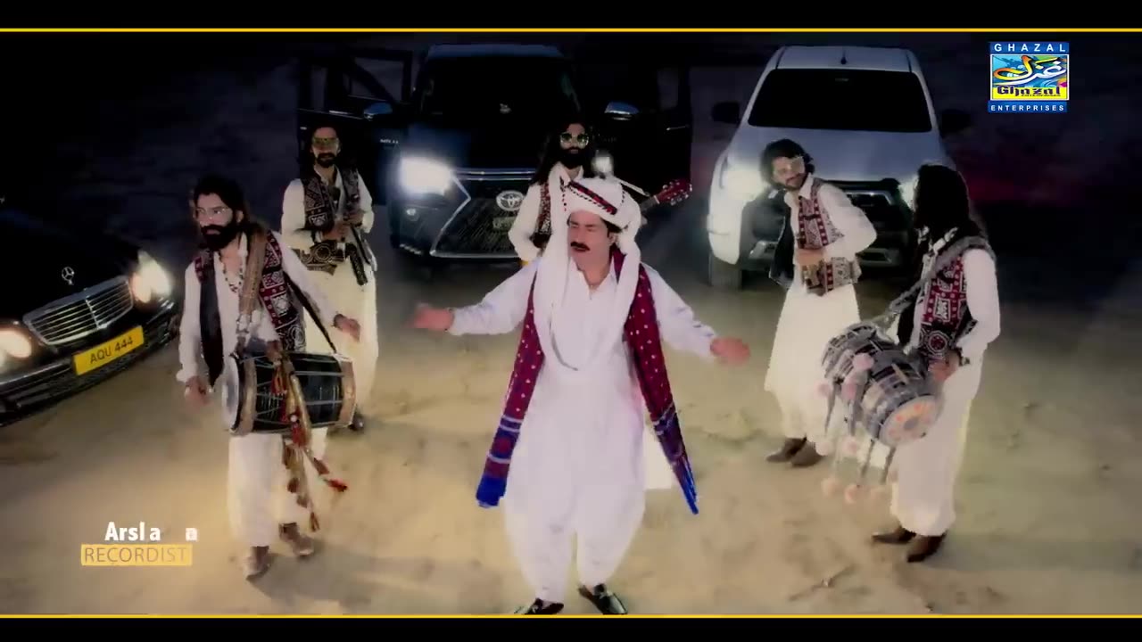 Hum Sindh Main Rehne Waly Sindhi Mehman Nawaz Hn Saree...
