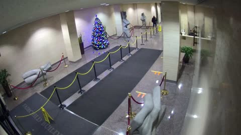 8002FCOB01MainLobby_2021-01-05_06h40min00s623ms.mp4