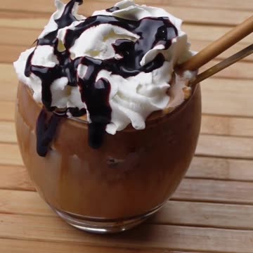 One 🕐 Minute Recepie of Cold ❄️ 🌨️ coffee ☕☕