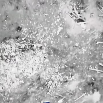 Russian Accidentally Walks into Ukraine Trench