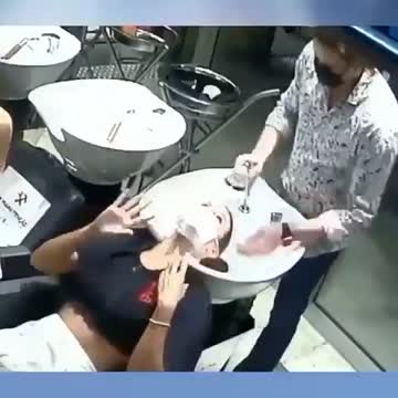 Trying one’s patience😂