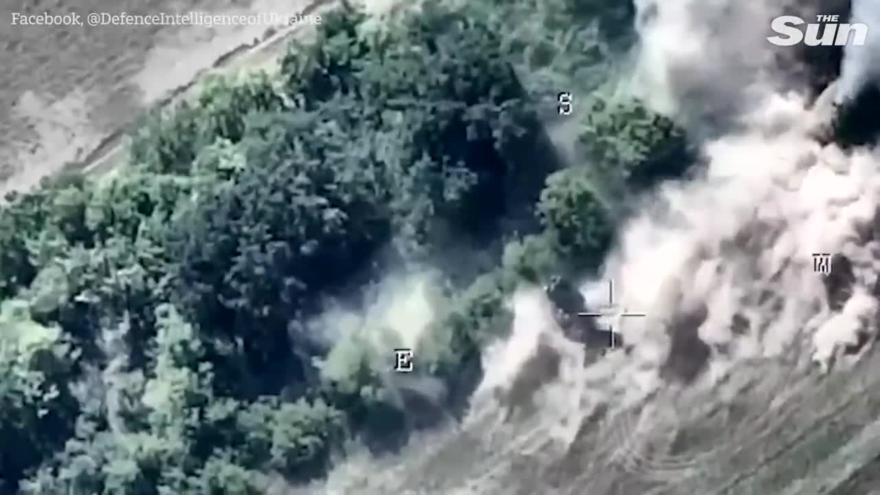 Ukrainian missile DESTROYS Russian radar system with precision air strike