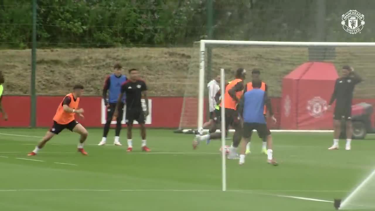 Training | Rashford & Cavani train at Carrington as Reds prepare for Wolves trip | Manchester United