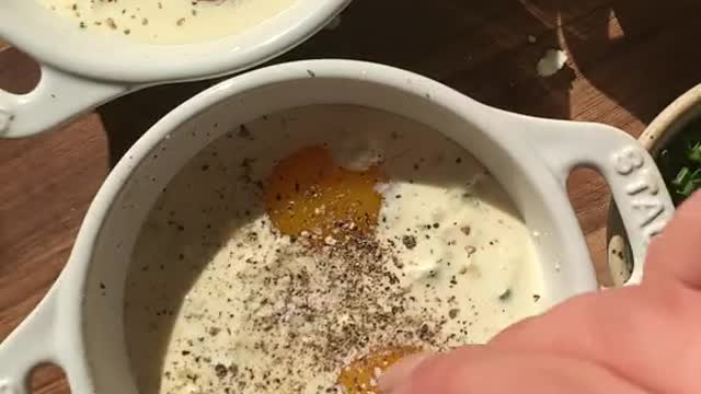 Eggs en cocotte