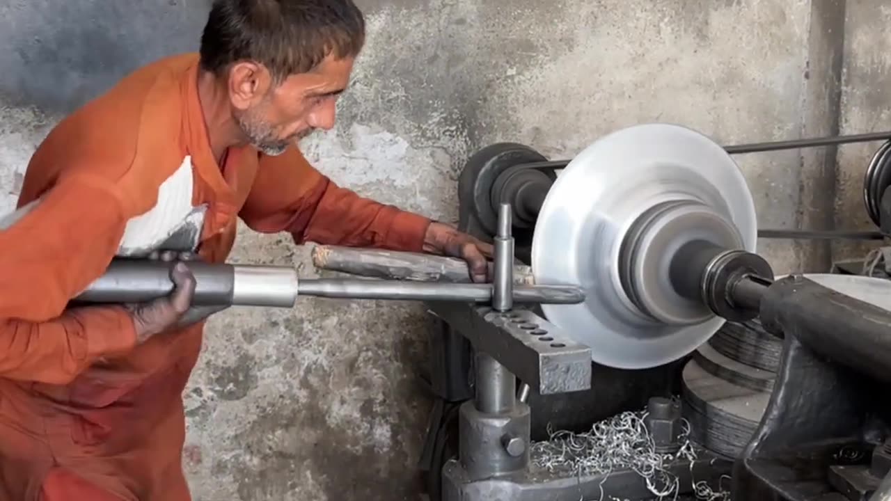 Crafting Perfection: The Art of Aluminum Pot Making by a Skilled Artisan