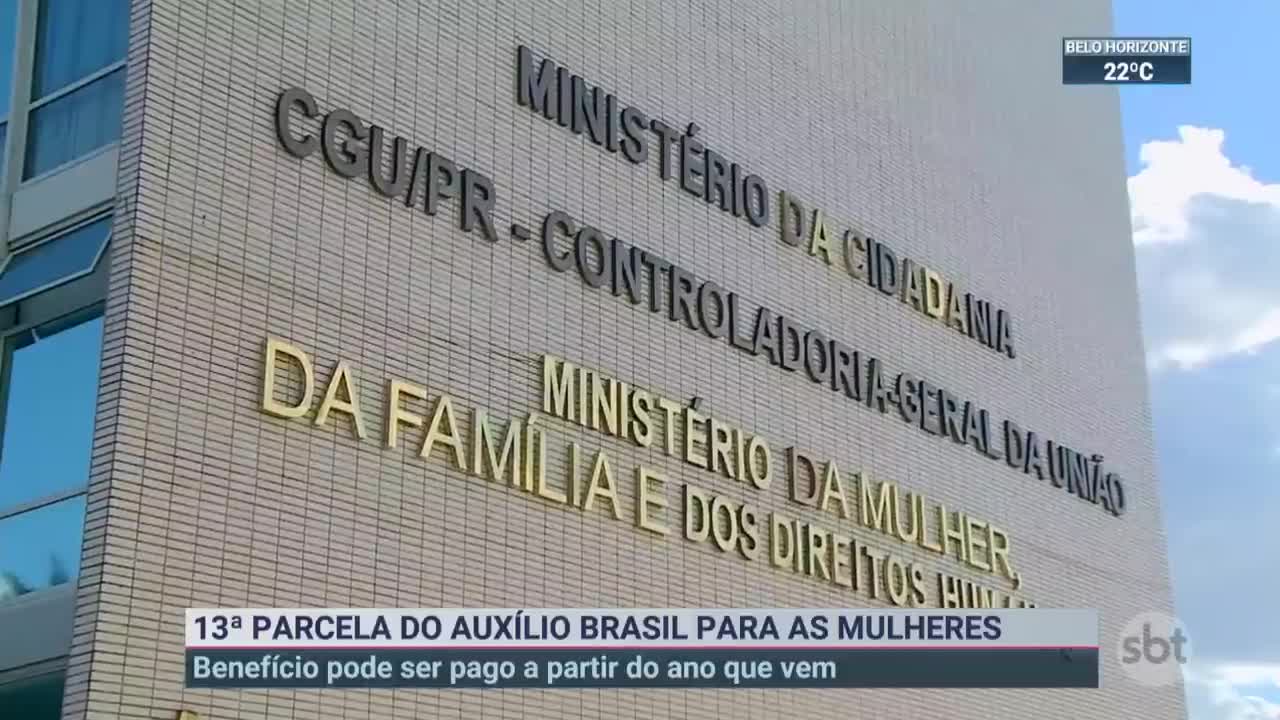 Governo antecipa pagamento do Auxílio Brasil em outubro | SBT Brasil (04/10/22)