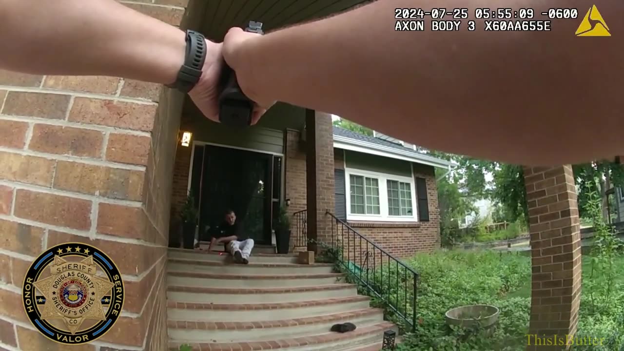 Bodycam shows Douglas County deputies chase, arrest man through neighborhood after break-in attempt