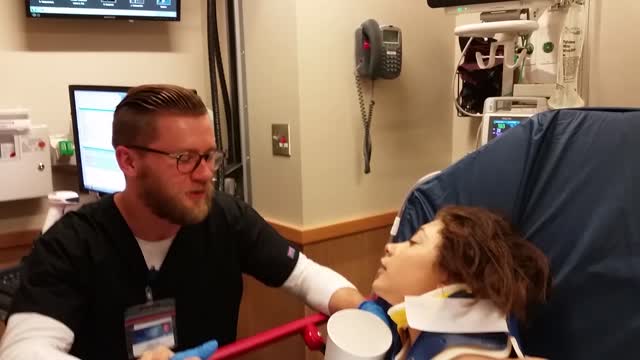 Girl proposes to nurse on anesthesia!!!