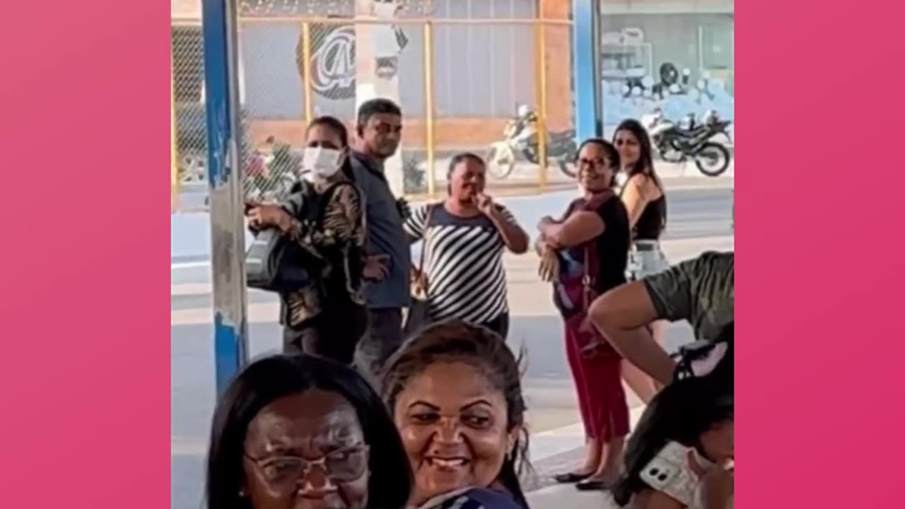 Passive Dancer displays his enchanting art from the Bus Terminal to the Beach