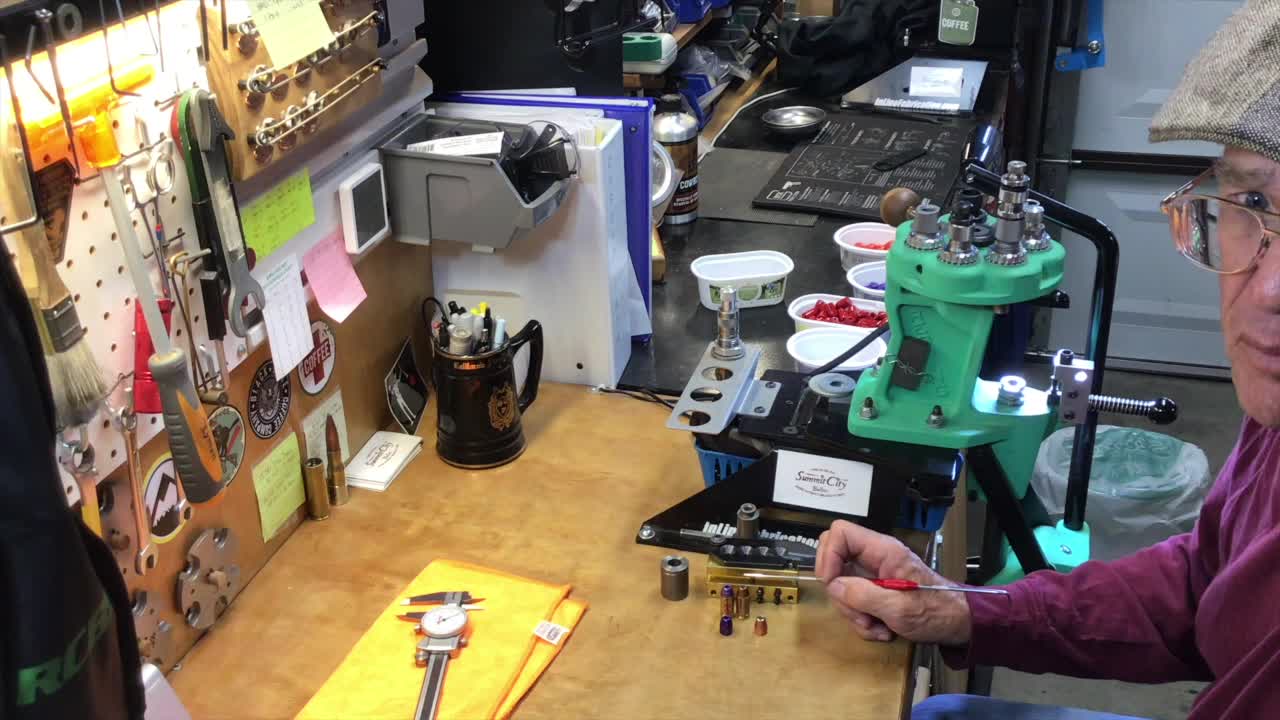 MP 452-200 Review and dummy round