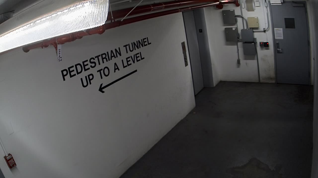 6014WHUGGCLobby_2021-01-06_23h30min21s917ms.mp4