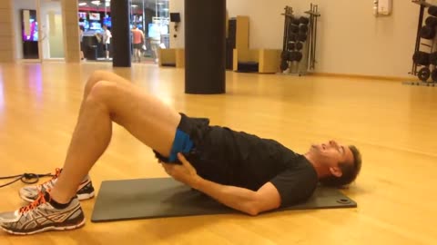 3 of the best exercises to switch on lazy glutes - Feat. Tim Keeley - No. 21 - Physio REHAB 9:08