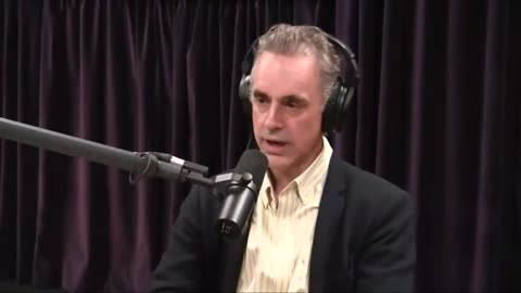 Jordan peterson debates HIMSELF