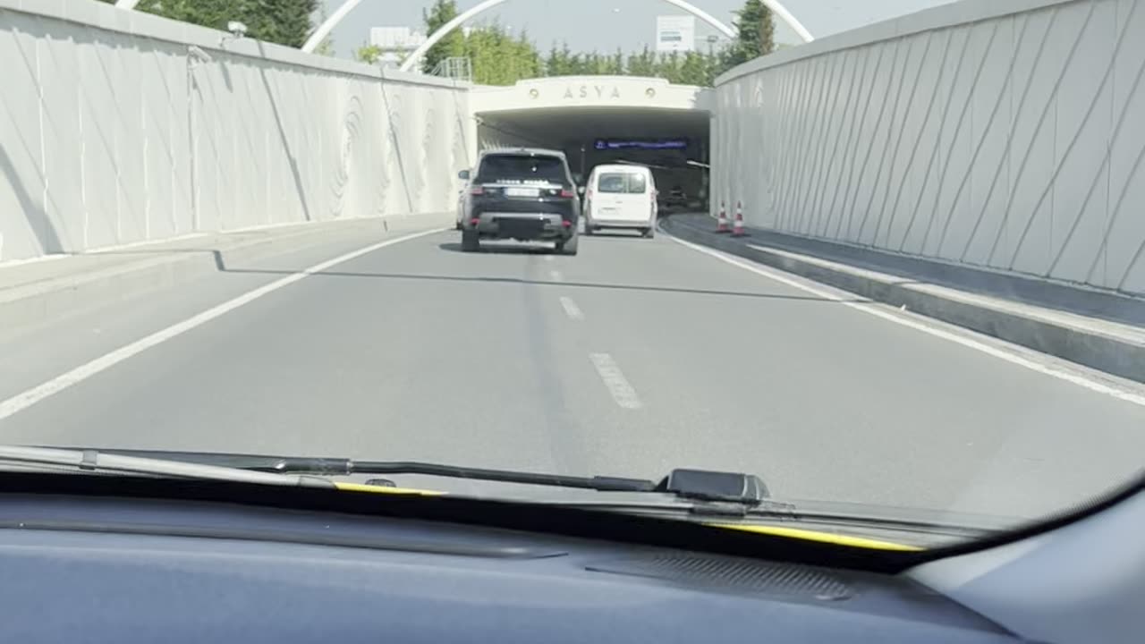 Istanbul tunnel