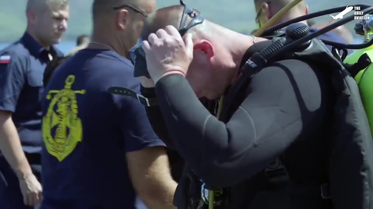 Scary Moments During Rescue of Lost US Submarine