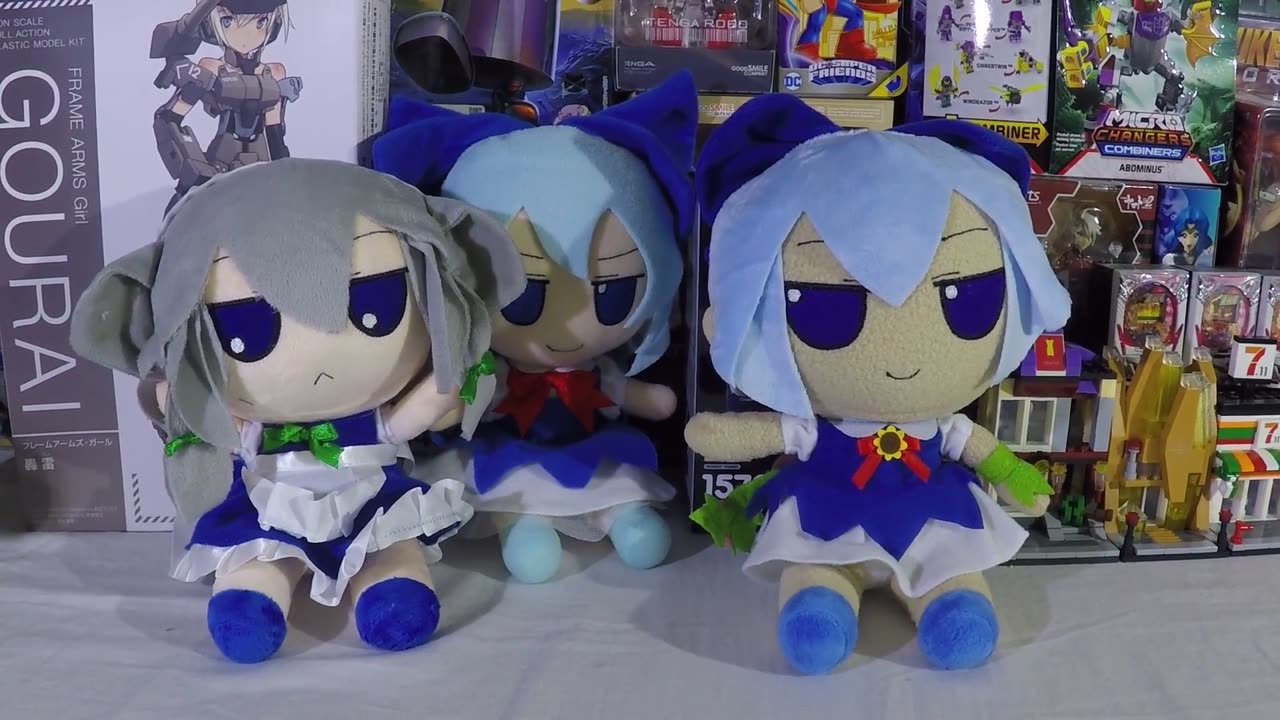 Inu Sakuya and Summer Cirno Aliexpress bootlegs