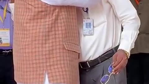 Watch emotional moments when PM Modi hugged and consoled ISRO chief Dr Sivan!