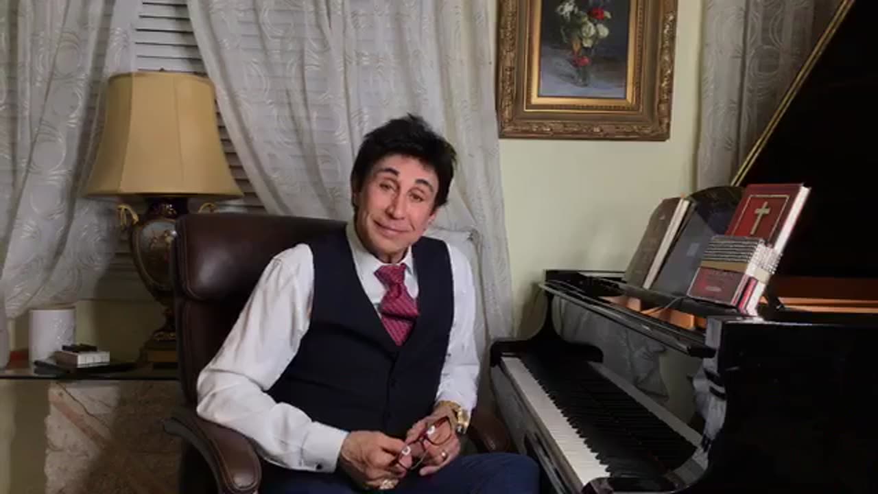 Dino Kartsonakis at the Piano 5-12-19