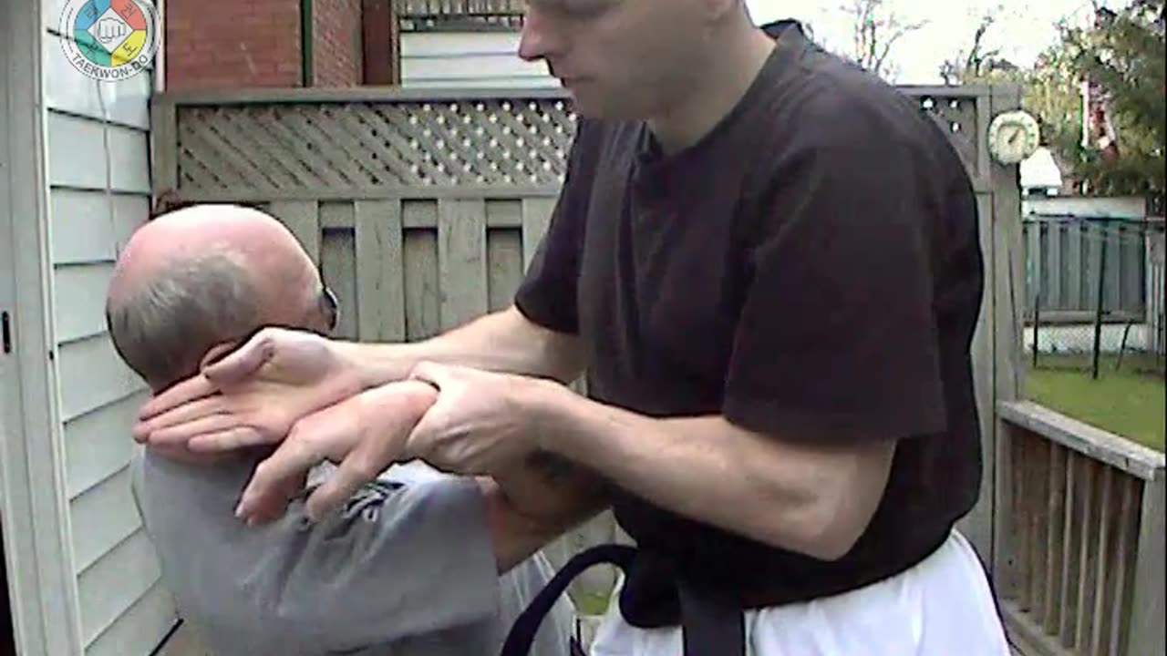 green-belt-punching-technique-05-closeup