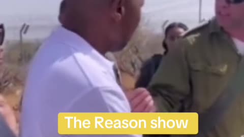 A must watch 🔥🔥 South Africa Diplomat clasheed with isreali soldiers in Gaza