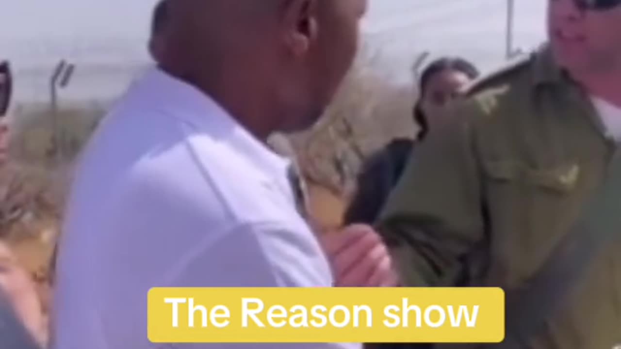 A must watch 🔥🔥 South Africa Diplomat clasheed with isreali soldiers in Gaza